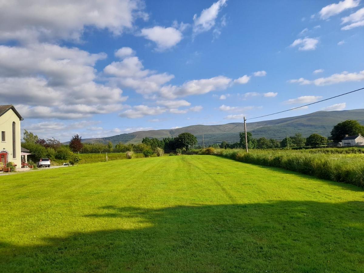 Shadowvale E34X773 Bed and Breakfast Tipperary Exteriör bild